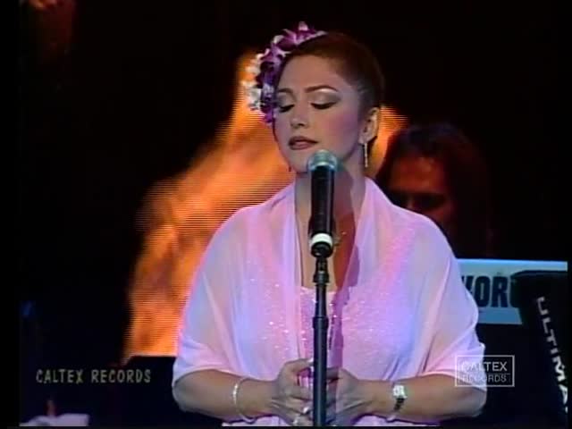 Shakila – Ghome Be Haj Rafteh (Live in Concert)